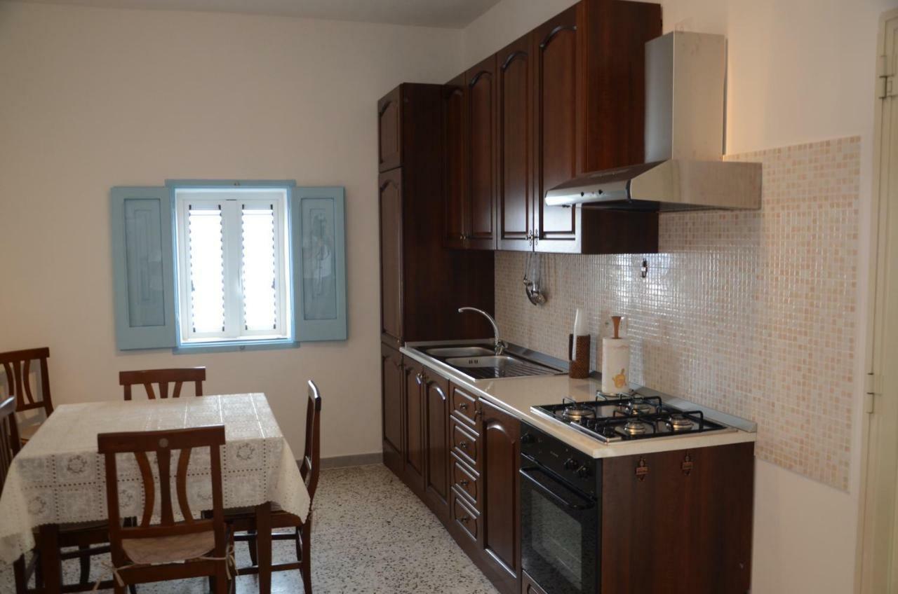 לינה וארוחת בוקר פולינאנו א מארה Dimora Petruzzelli מראה חיצוני תמונה